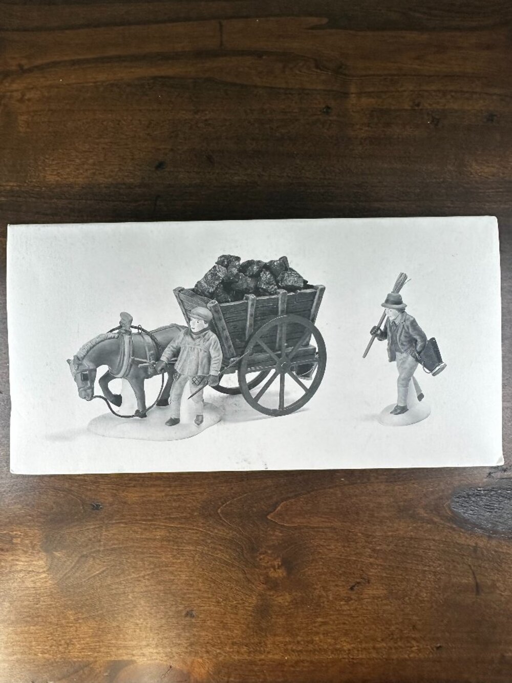 Dept 56 "Delivering Coal for the Hearth" Heritage Village/Dickens Village 58326 - Picture 6 of 7